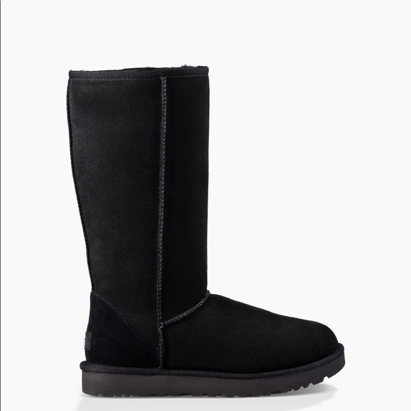 NEW❤️UGG⭐️Classic Tall II boots in black authentic - Picture 3 of 8